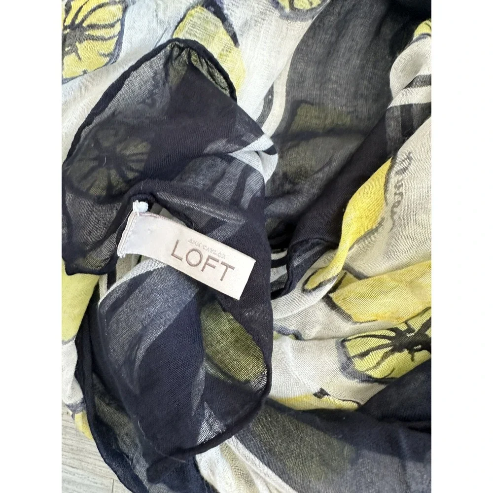 ANN TAYLOR LOFT LEMON LIMES Scarf 50